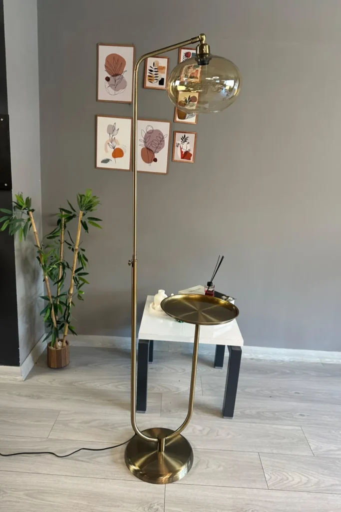 Cam Sehpalı Lambaderler